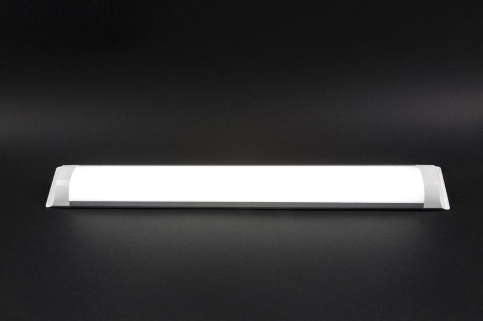 CATA 18 Watt Ledli Yatay Bant Armatür Beyaz Işık 60 cm CT-2474