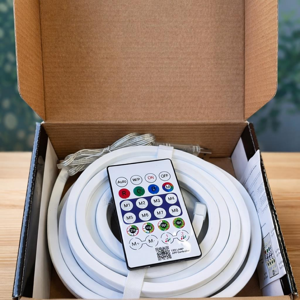 CT-4567-Akıllı RGB Neon Pixel LED Duvar Lambası – Mobil Uygulama Kontrollü, Müzik Senkronlu, Oyuncu Odası Dekoratif Gece Aydınlatması